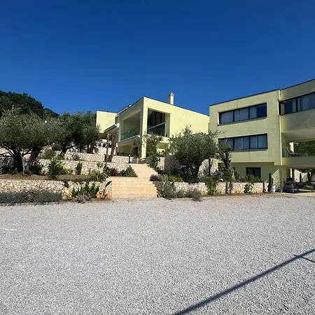Lukas 1- Icici- Pool, Gym, Near Opatija *